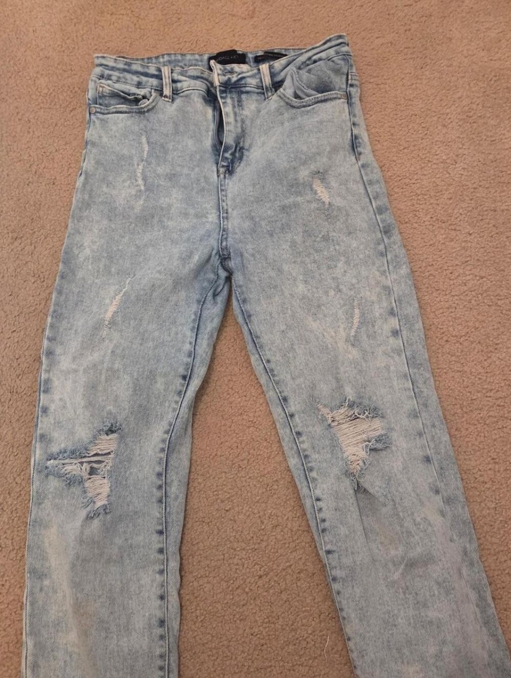 Light Blue Distressed Jeans for Women